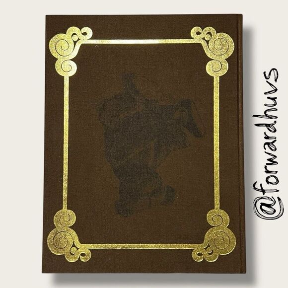 The Teddy Bear Book Limited Edition Signed by the Author - Picture 2 of 11